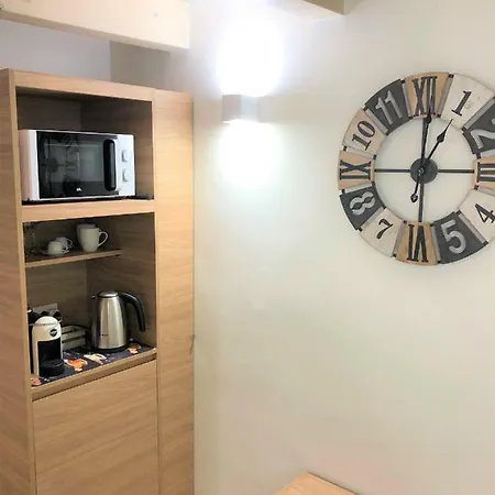 More Il Ferrarese 3 Apartment Bari